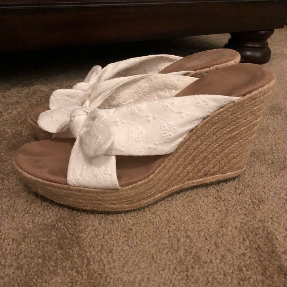 Wedge shoes size 8.5